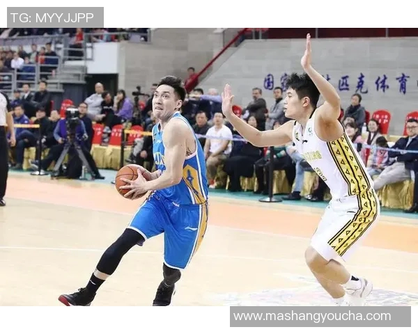 赵泰隆：从篮球新星到职业生涯巅峰的传奇之路