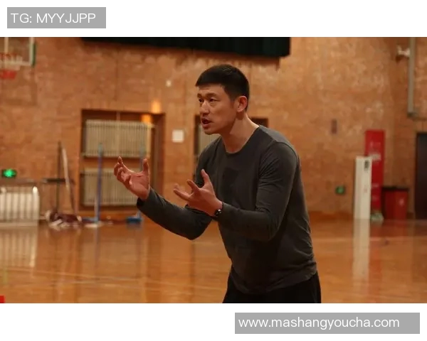 陈磊专访：从青涩少年到篮球巨星的奋斗与成长之路